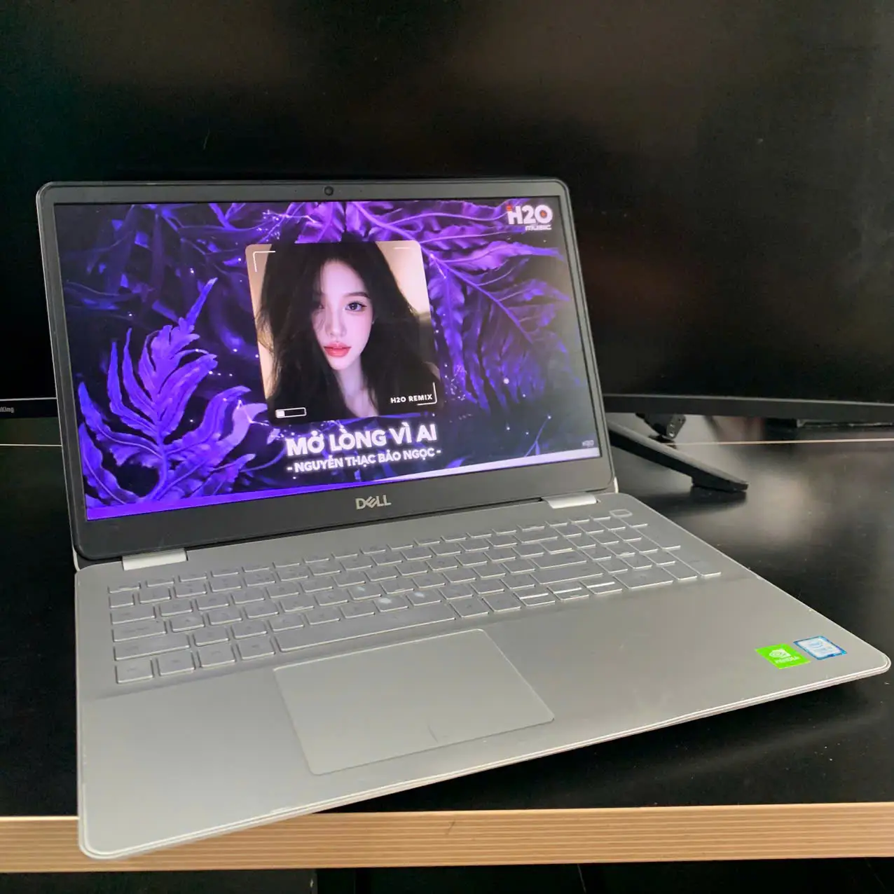 Dell Inspiron 15 5584 | Core i5-8265U | RAM 8GB | SSD 256GB | 15.6" FHD 3