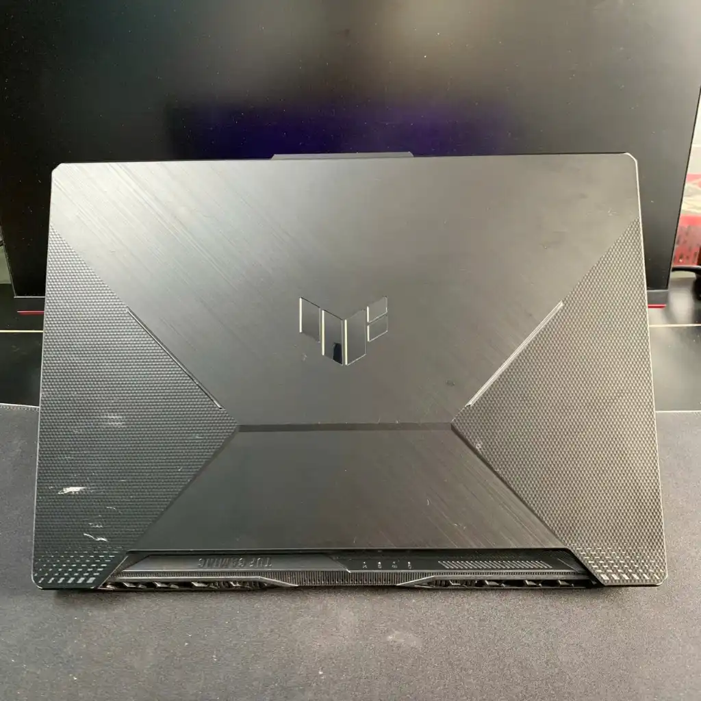 Asus TUF Gaming F15 | Core i5-11400H | RAM 16GB | SSD 512GB | RTX 3050 | 15.6" FHD 144Hz 2