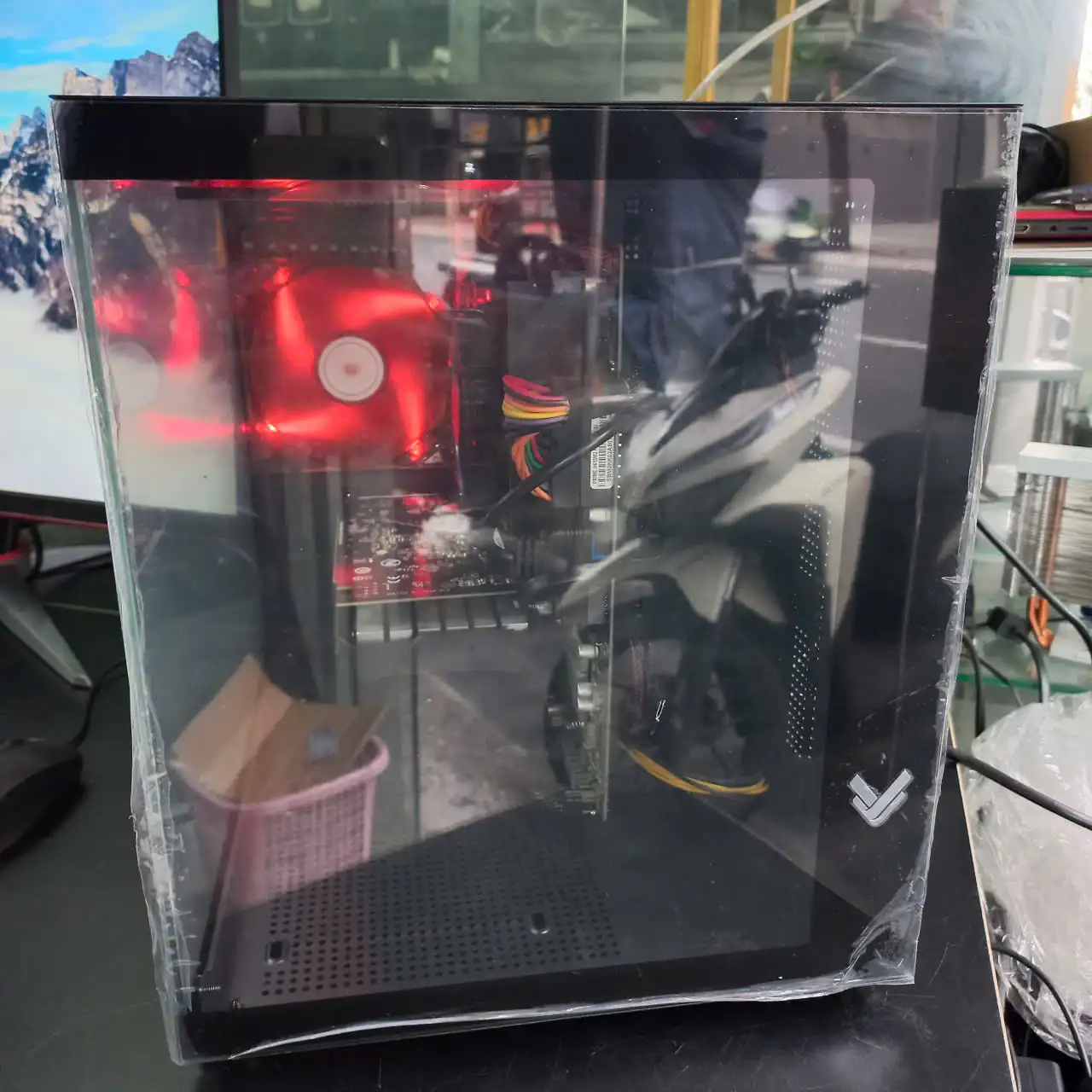 Trọn Bộ PC Gaming Đồ Họa | Asus Prime H610M FPT | Core i5-12400 | RAM 16GB | SSD 256GB + HDD 500GB | Gigabyte RTX 4060 8GB 2 Fan | Màn Hình AOC 27G2 27" IPS 144Hz 3