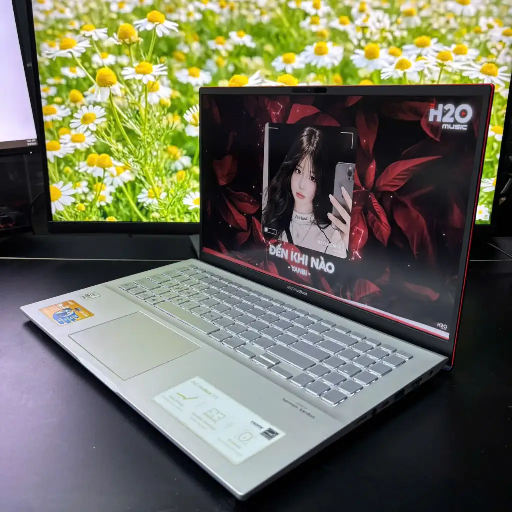 Asus VivoBook S15 S531F | Core i5-10210U | RAM 16GB | SSD 512GB | 15.6" FHD NanoEdge 4