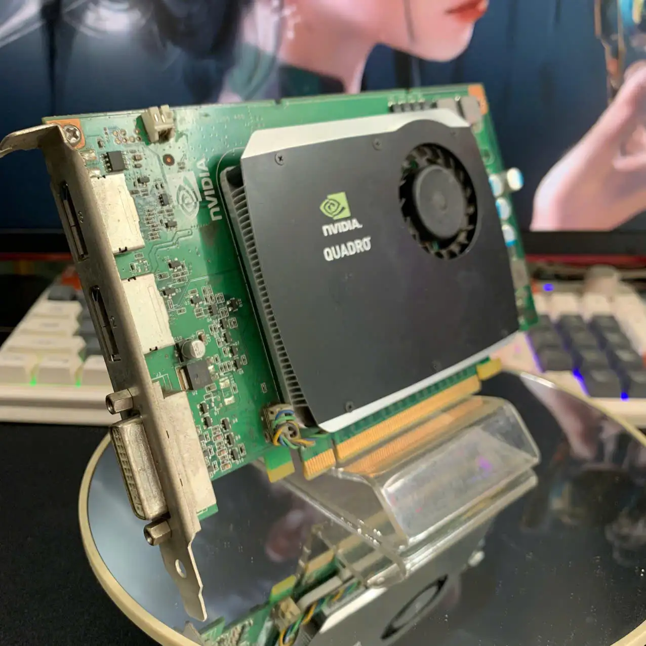 Nvidia Quadro FX 580 512MB DDR3 – Card đồ họa văn phòng/CAD cơ bản 4