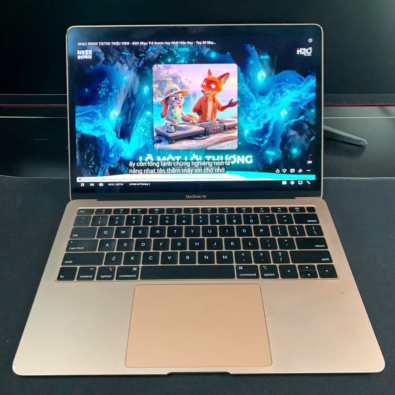 MacBook Air 2019 13 inch | Core i5 | RAM 8GB | SSD 256GB | Retina | Màu Hồng (Gold)