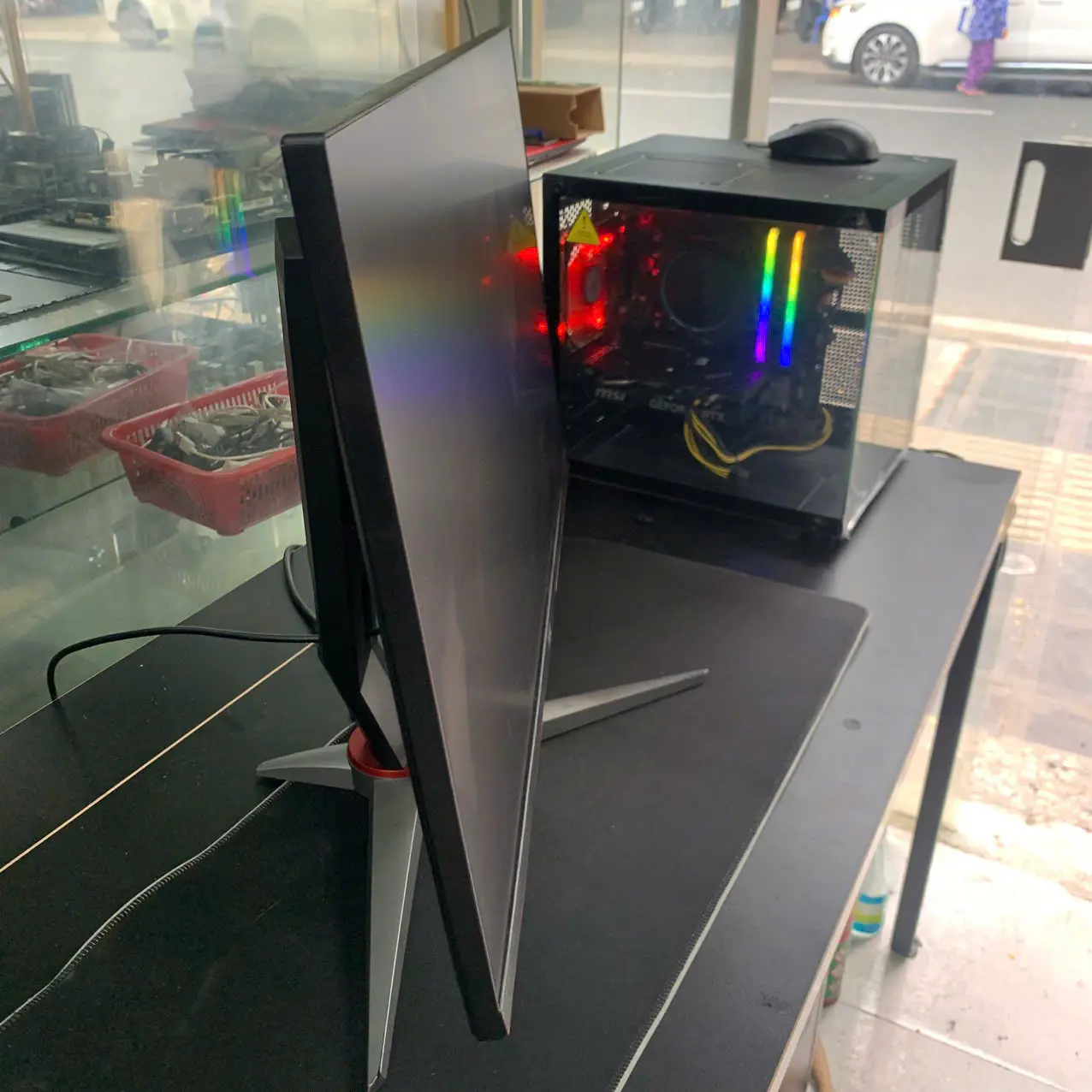 Màn hình Gaming AOC 27G2 | 27 inch | IPS | FHD 1080P | 144Hz | 1ms | G-Sync Compatible 3