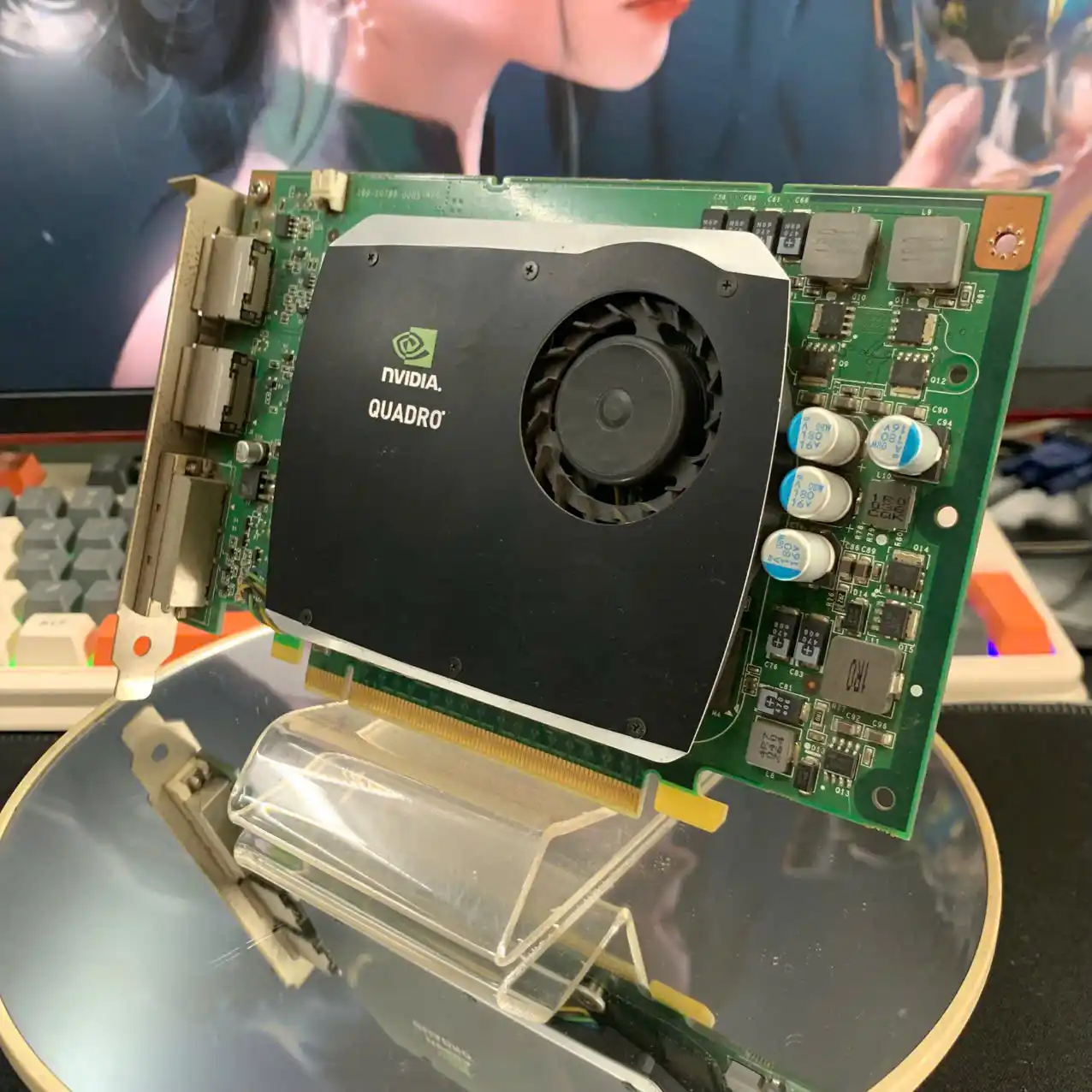 Nvidia Quadro FX 580 512MB DDR3 – Card đồ họa văn phòng/CAD cơ bản 3
