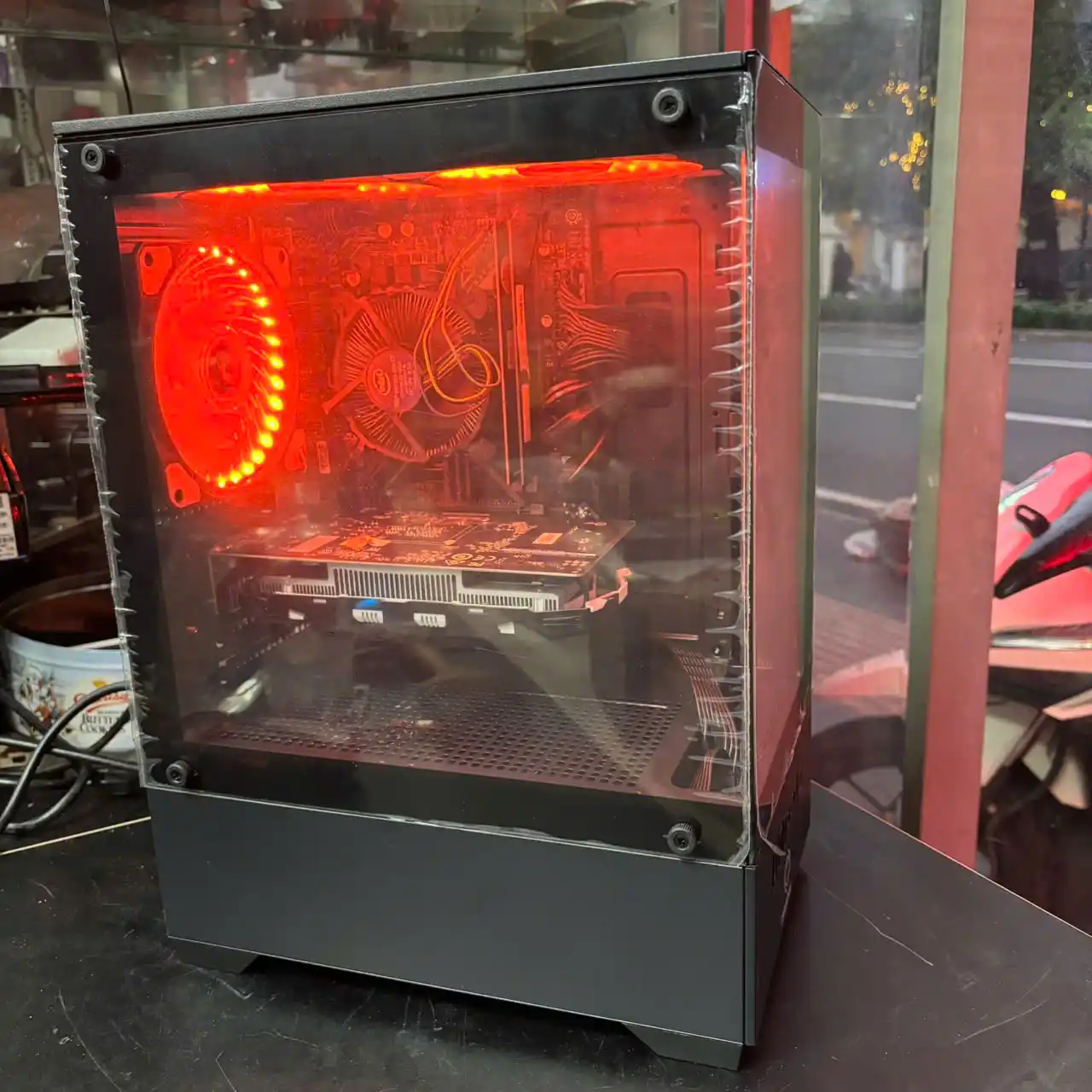 PC Gaming Giá Rẻ | Gigabyte H310M DS2 | Intel Core i5-8400 | RAM Kingmax 16GB | SSD 256GB + HDD 750GB | Micro RTX 1050 Ti 4GB | Atom PF650W | Case Aqua EX-328