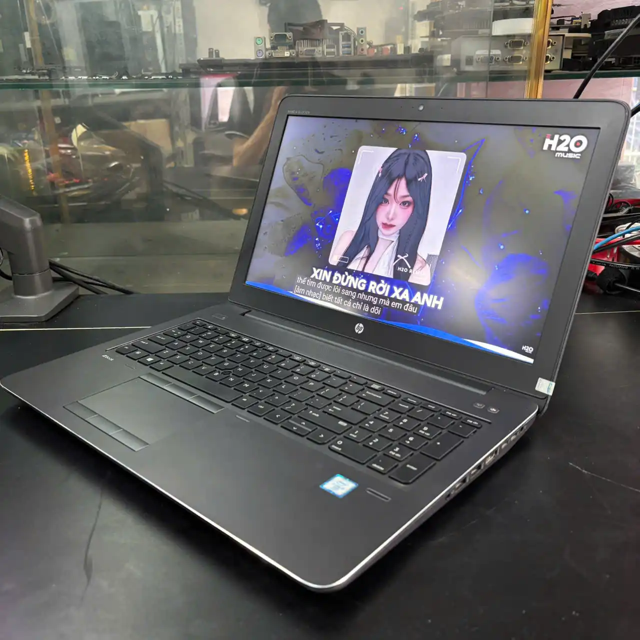 Laptop Máy Trạm HP ZBook 15 G3 Cũ Giá Rẻ (i7-6820HQ/8GB/256GB/M1000M/Pin 100%) 4