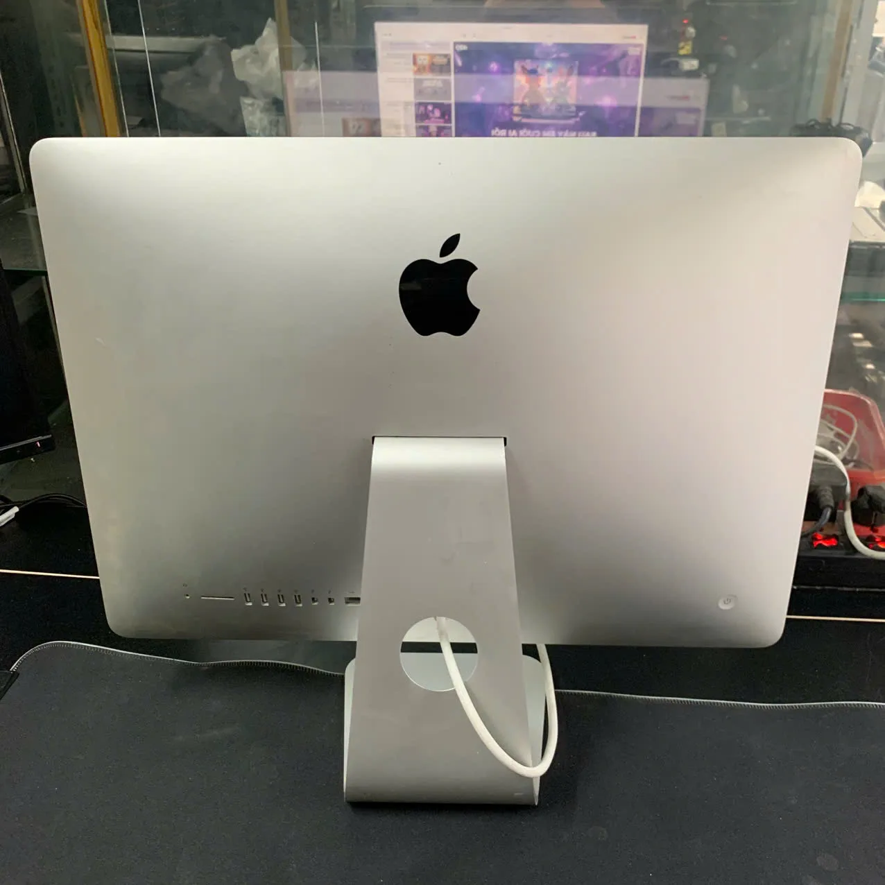 iMac 2015 21.5 inch | Intel Core i5 | RAM 8GB | SSD 1TB | Intel Iris Pro Graphics 6200 2