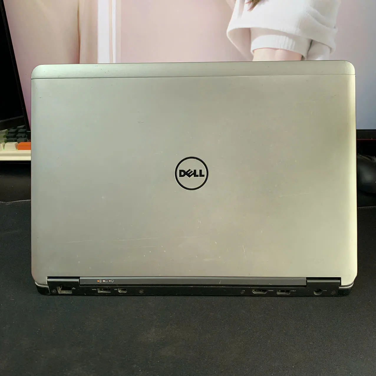 Dell Latitude E7440 Ultrabook | Core i5-4310U | RAM 4GB | HDD 500GB | 14" HD | Doanh Nhân Mỏng Nhẹ 2