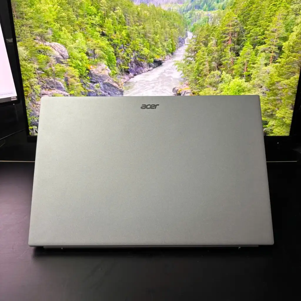 Acer Aspire Go 15 AG15-72P Like New | Intel Core 5 120U | RAM 16GB | SSD 512GB | 15.6" FHD | Wi-Fi 6 | Pin 98% 2