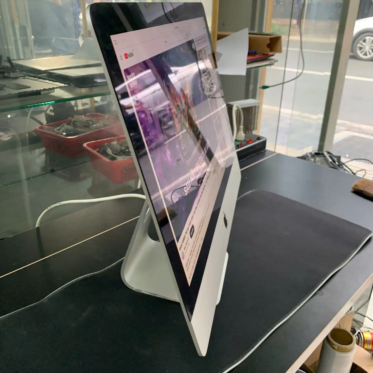 iMac 2015 21.5 inch | Intel Core i5 | RAM 8GB | SSD 1TB | Intel Iris Pro Graphics 6200 3