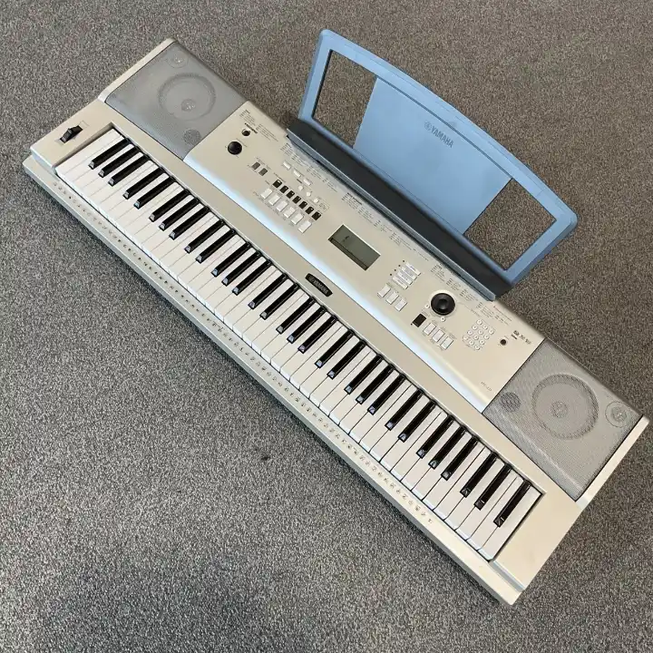 Đàn Piano / Organ Yamaha YPG-235 (76 Phím) - Rất Mới, Fullbox Kèm Pedal 3