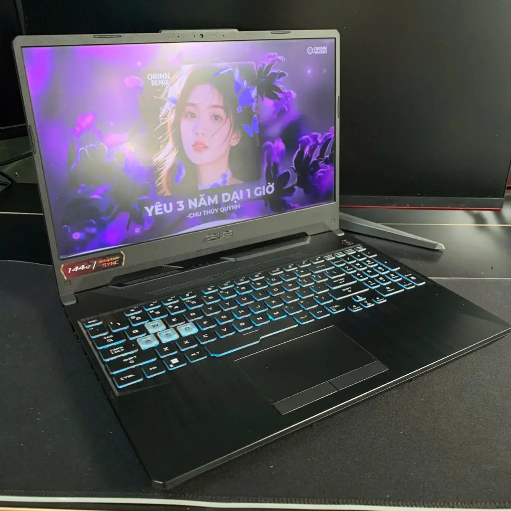 Asus TUF Gaming F15 | Core i5-11400H | RAM 16GB | SSD 512GB | RTX 3050 | 15.6" FHD 144Hz 3
