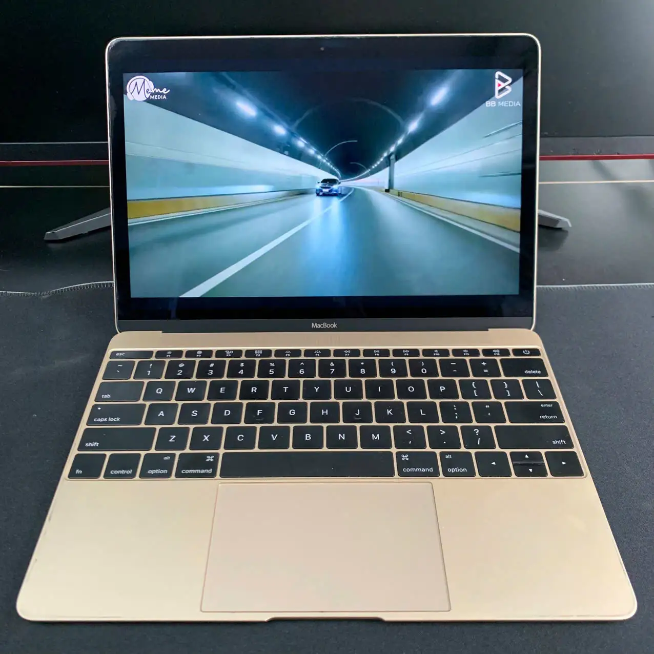 MacBook Retina 12 inch (Early 2016) | Core m3 1.1GHz | RAM 8GB | SSD 256GB