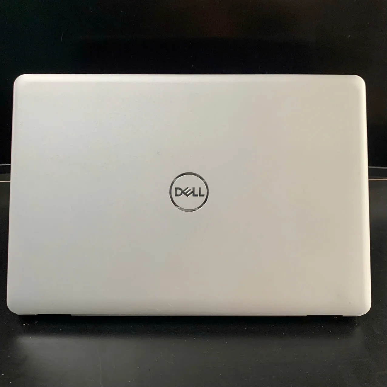 Dell Inspiron 15 5584 | Core i5-8265U | RAM 8GB | SSD 256GB | 15.6" FHD 2