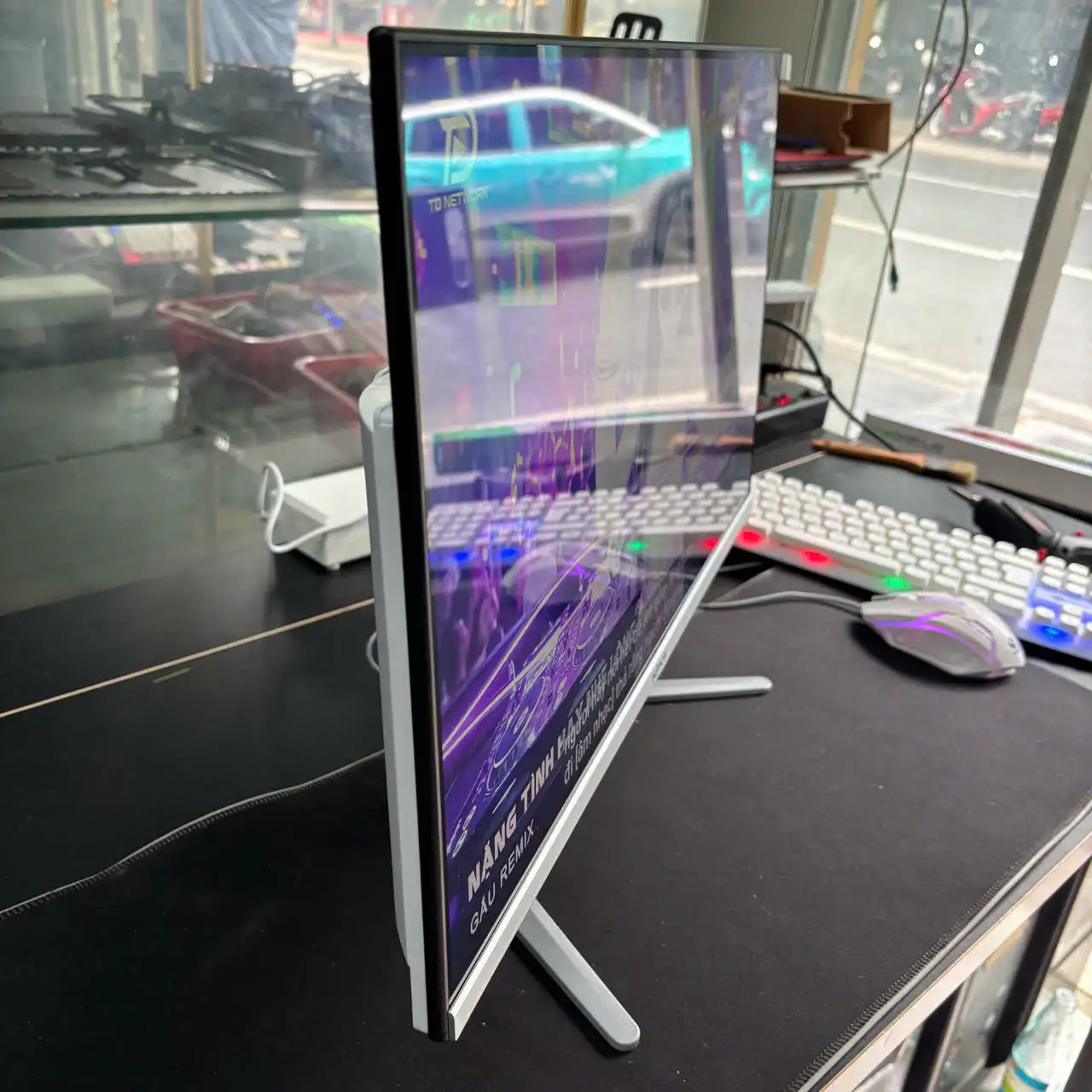 PC All-in-One 23.8 inch | Core i5-13 | RAM 16GB | SSD 256GB | FHD | Màu Trắng 3