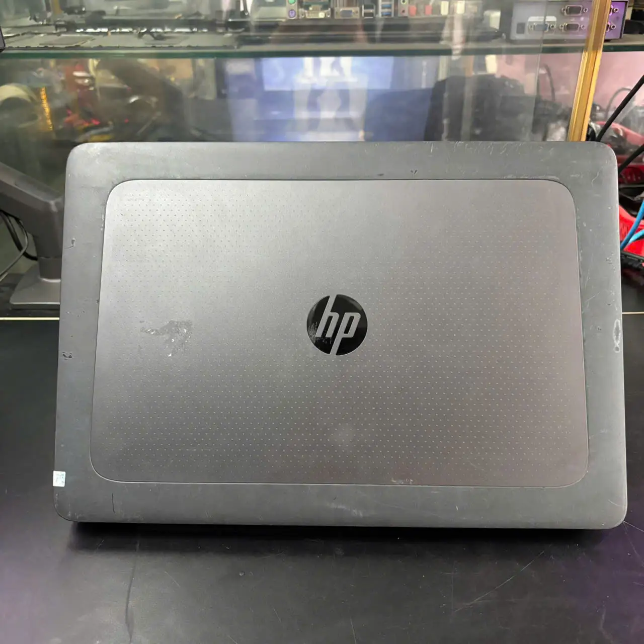 Laptop Máy Trạm HP ZBook 15 G3 Cũ Giá Rẻ (i7-6820HQ/8GB/256GB/M1000M/Pin 100%) 2