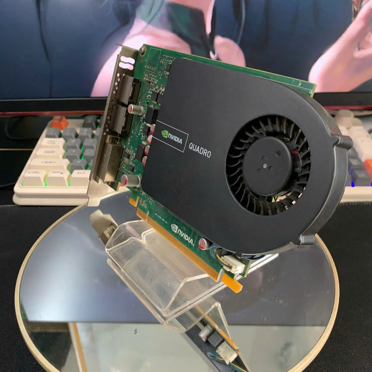 Nvidia Quadro 2000 1GB GDDR5 – Card đồ họa chuyên dụng 3