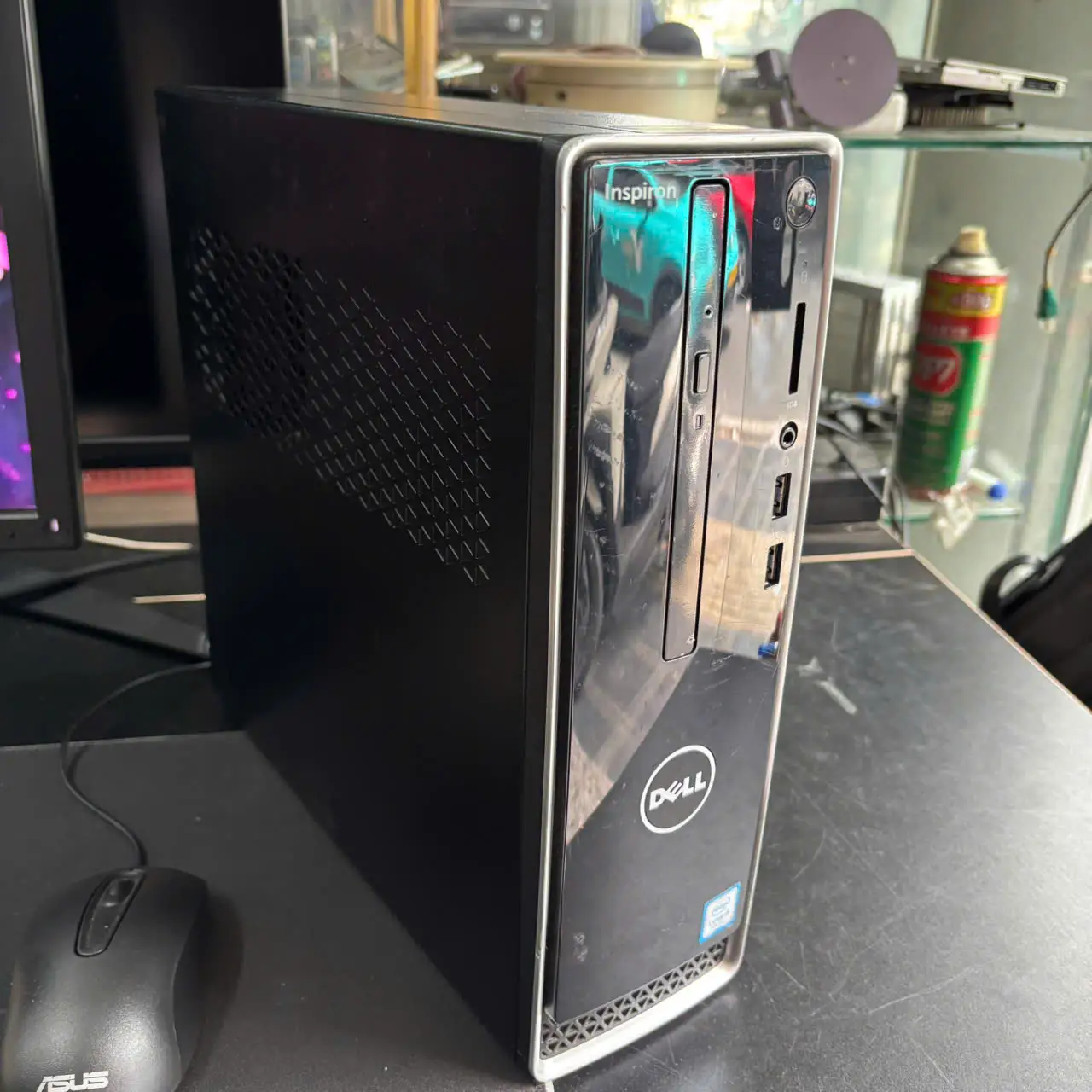 Bộ PC Dell Inspiron 3268 | Core i5-7400 | RAM 16GB | SSD 512GB (86%) | Win Bản Quyền | Màn Dell E2016H 20" 4
