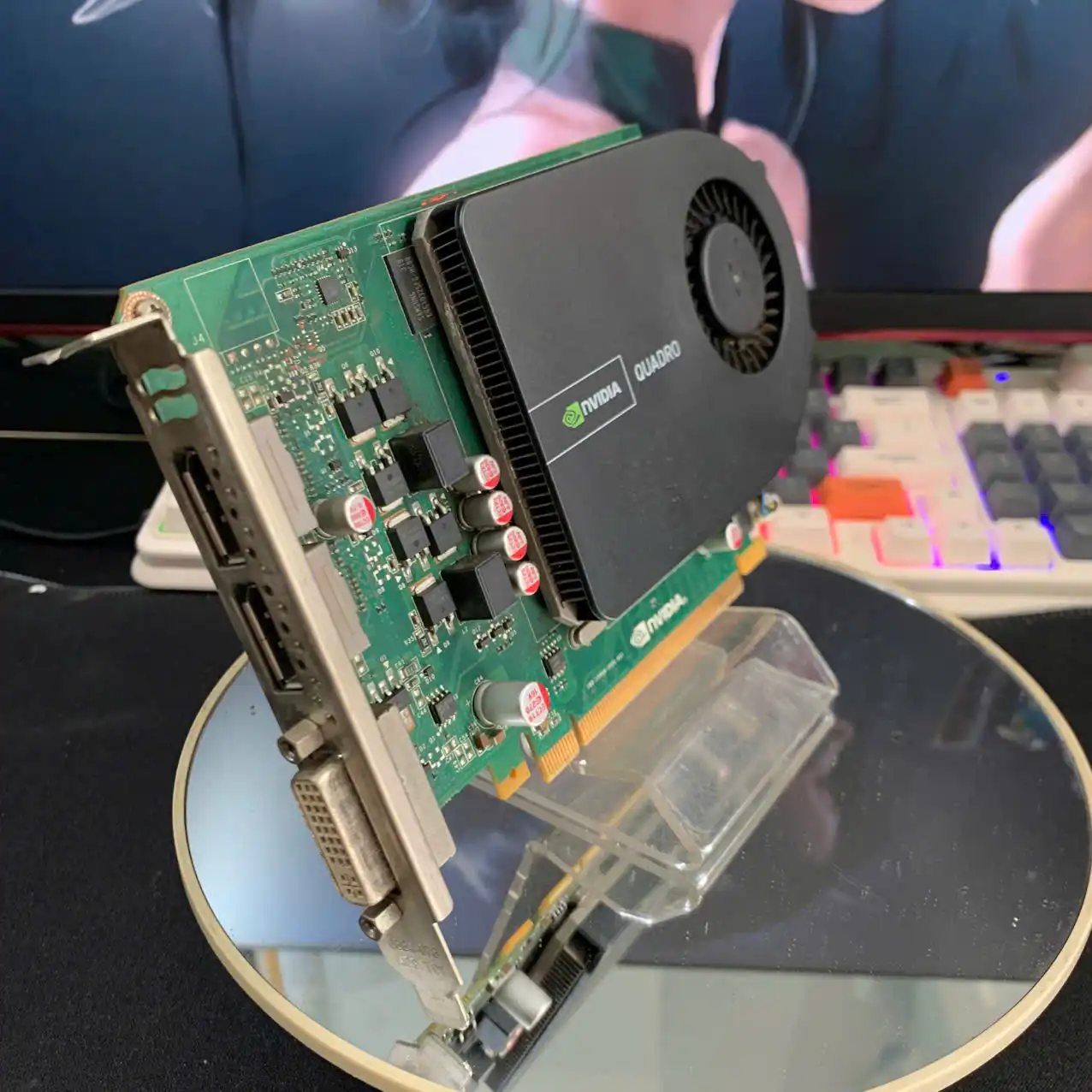 Nvidia Quadro 2000 1GB GDDR5 – Card đồ họa chuyên dụng 4