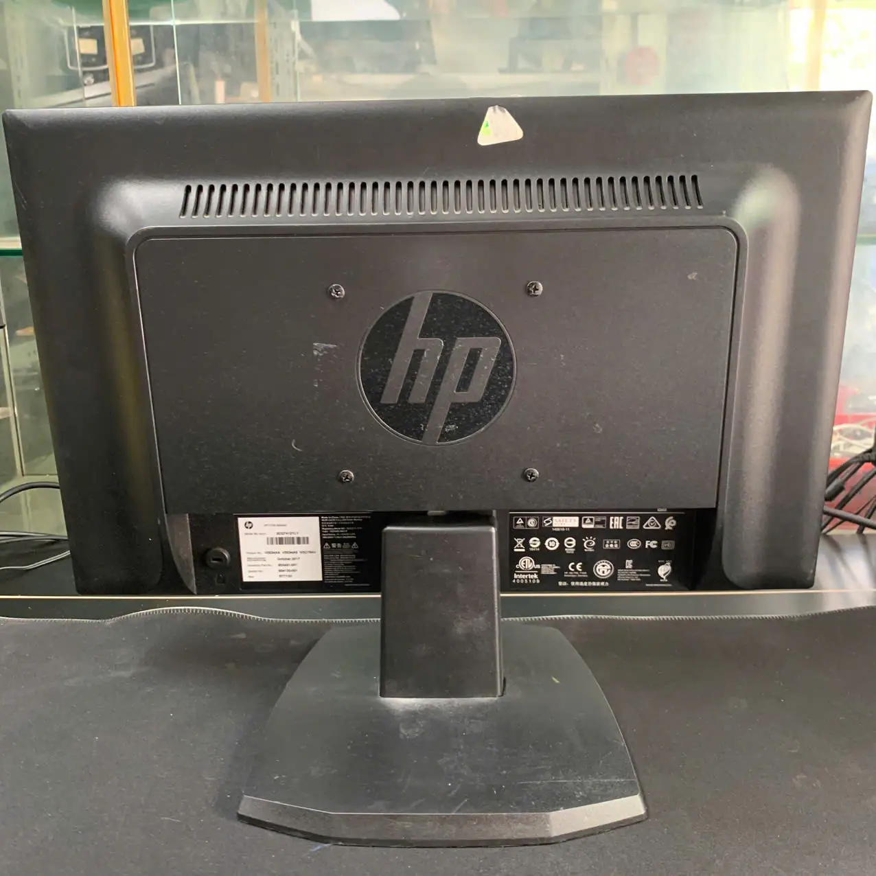 Màn hình HP V194 | 18.5 inch | TN | HD 1366x768 | 60Hz | VGA 2