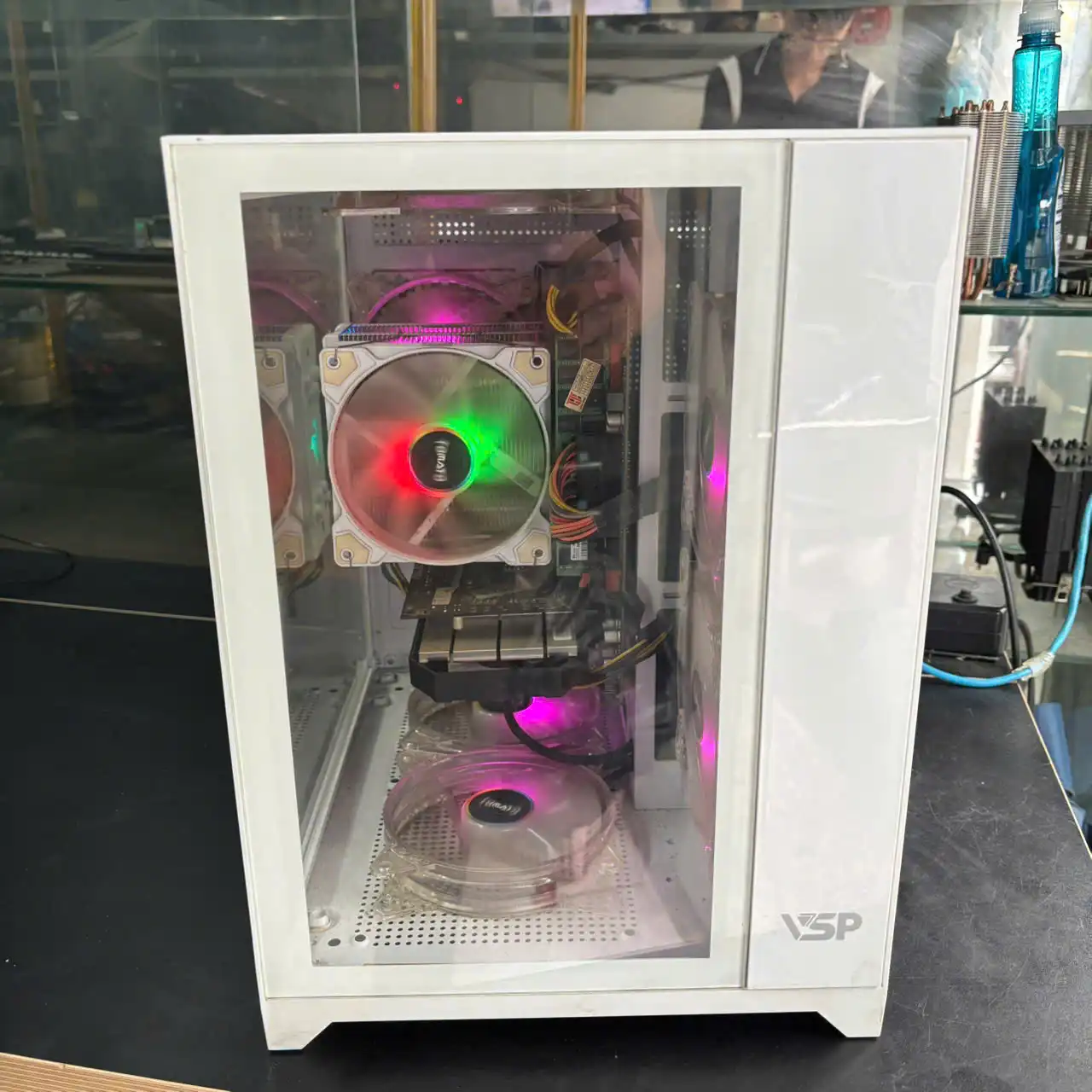 PC Workstation X99H | Intel Xeon E5-2680 V4 | RAM 16GB | SSD 256GB | Gigabyte GTX 1050 Ti 4GB 2