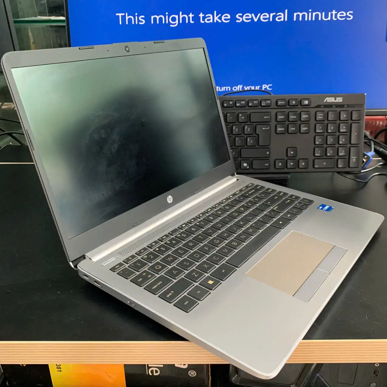 Laptop HP 240 G9 | Core i5-1235U | RAM 16GB | SSD 512GB | Màn Hình 14" FHD 3