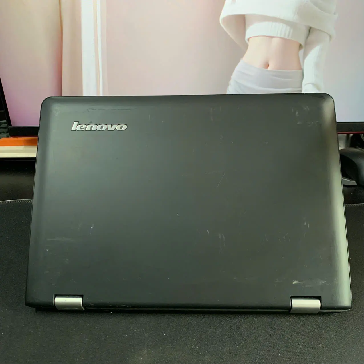 Lenovo Flex 3 1130 2-in-1 | Celeron N3060 | RAM 2GB | 60GB | 11.6" HD Cảm Ứng | Gập 360° 2