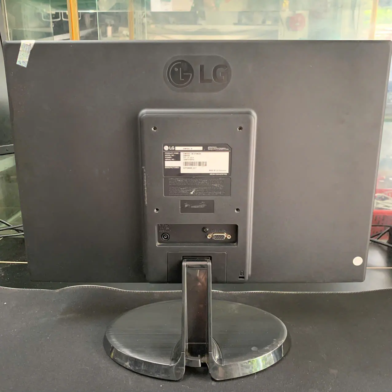 Màn hình LG 20MP38A-B | 19.5 inch | AH-IPS | 1440x900 | 60Hz | VGA 2